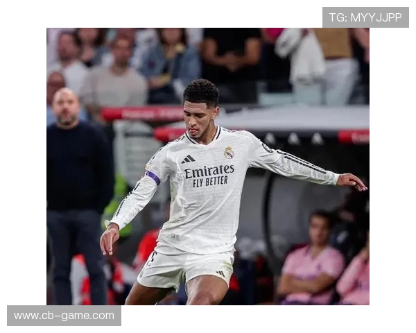 贝林厄姆:皇马中场表现数据亮眼,成球队核心新星 贝林厄姆:皇马中场表现数据亮眼,成球队核心新星