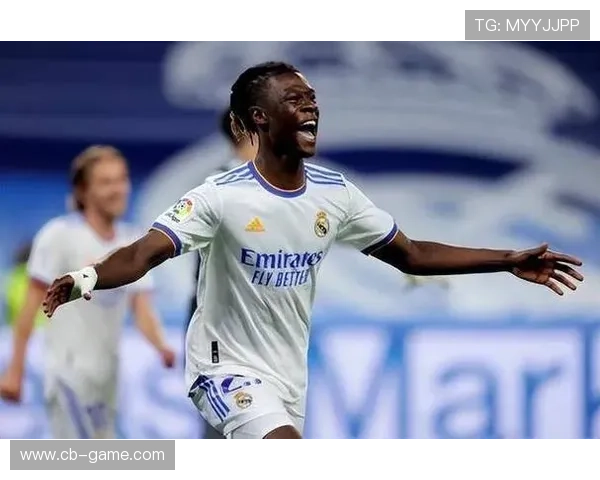 佐野航大:潜力无限的防守中场,未来可期 佐野航大:潜力无限的防守中场,未来可期