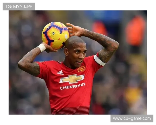 从边路飞翼到老将队长：阿什利·扬的逆龄足球人生